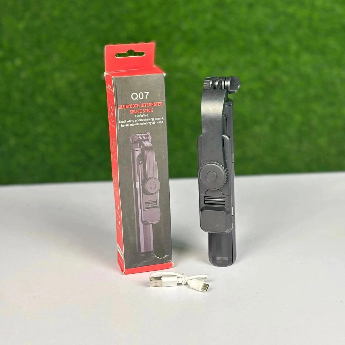 Q07 Bluetooth Selfie Stick Tripod with Wireless Remote Control | Q07 Bluetooth Selfie Stick Tripod with Wireless Remote – মোবাইল সেলফি স্টিক ও ট্রাইপড - Image 3