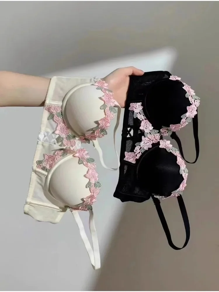Elegant Floral Lace Push-Up Bra & Panty Set – Soft Padded Stylish Lingerie Set | এলিগেন্ট ফ্লোরাল লেস পুশ-আপ ব্রা সেট – সফট প্যাডেড স্টাইলিশ লিঞ্জেরি সেট