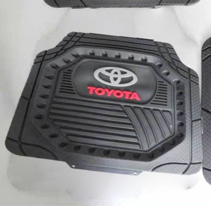 Toyota Universal Car Floor Mats (5 Seat) - Image 2